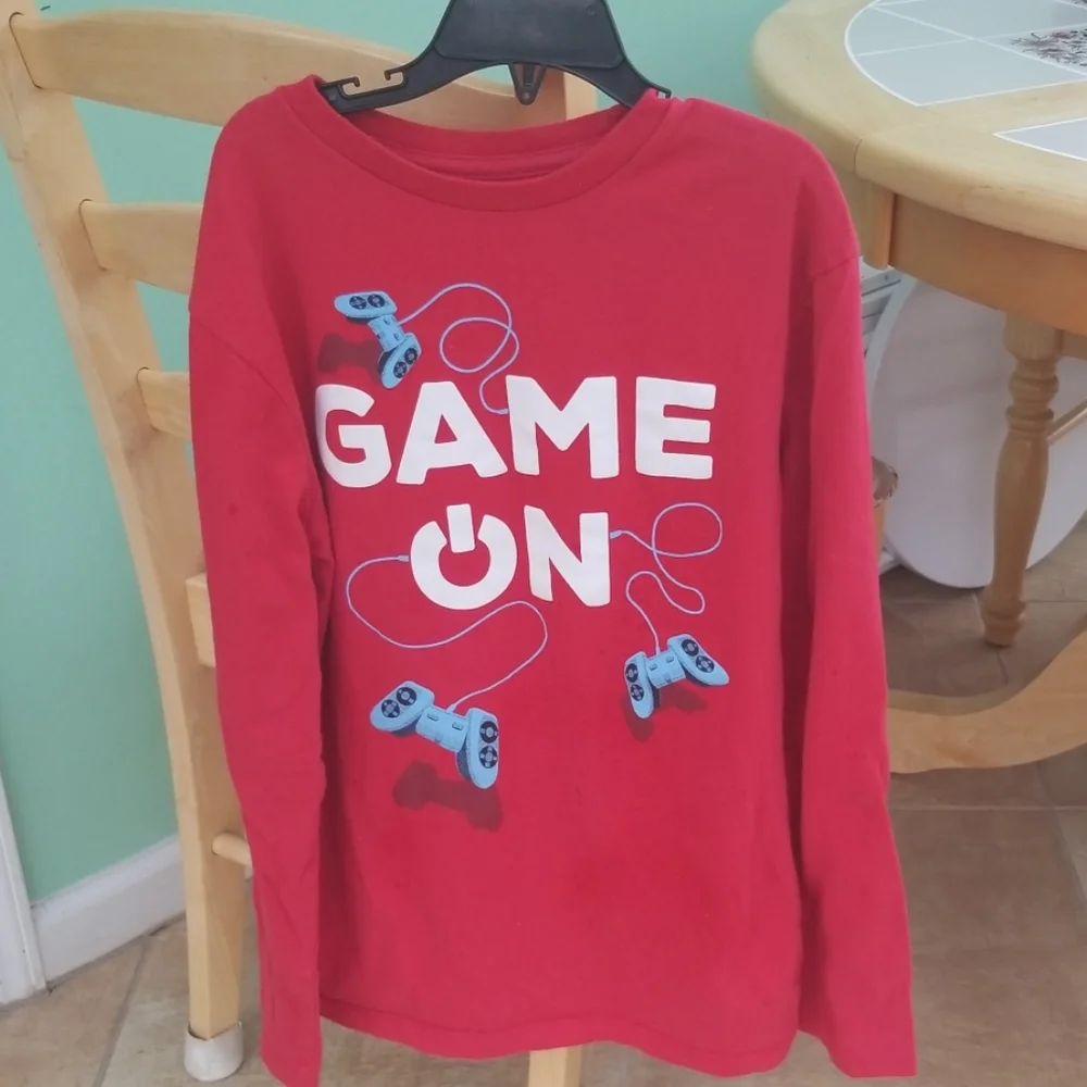 Gap game on long sleeve tee XL/12